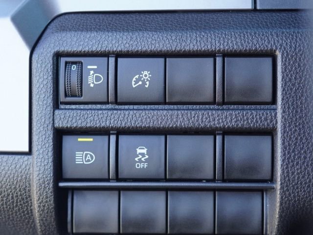 Certified 2025 Toyota Tacoma SR5 image 20