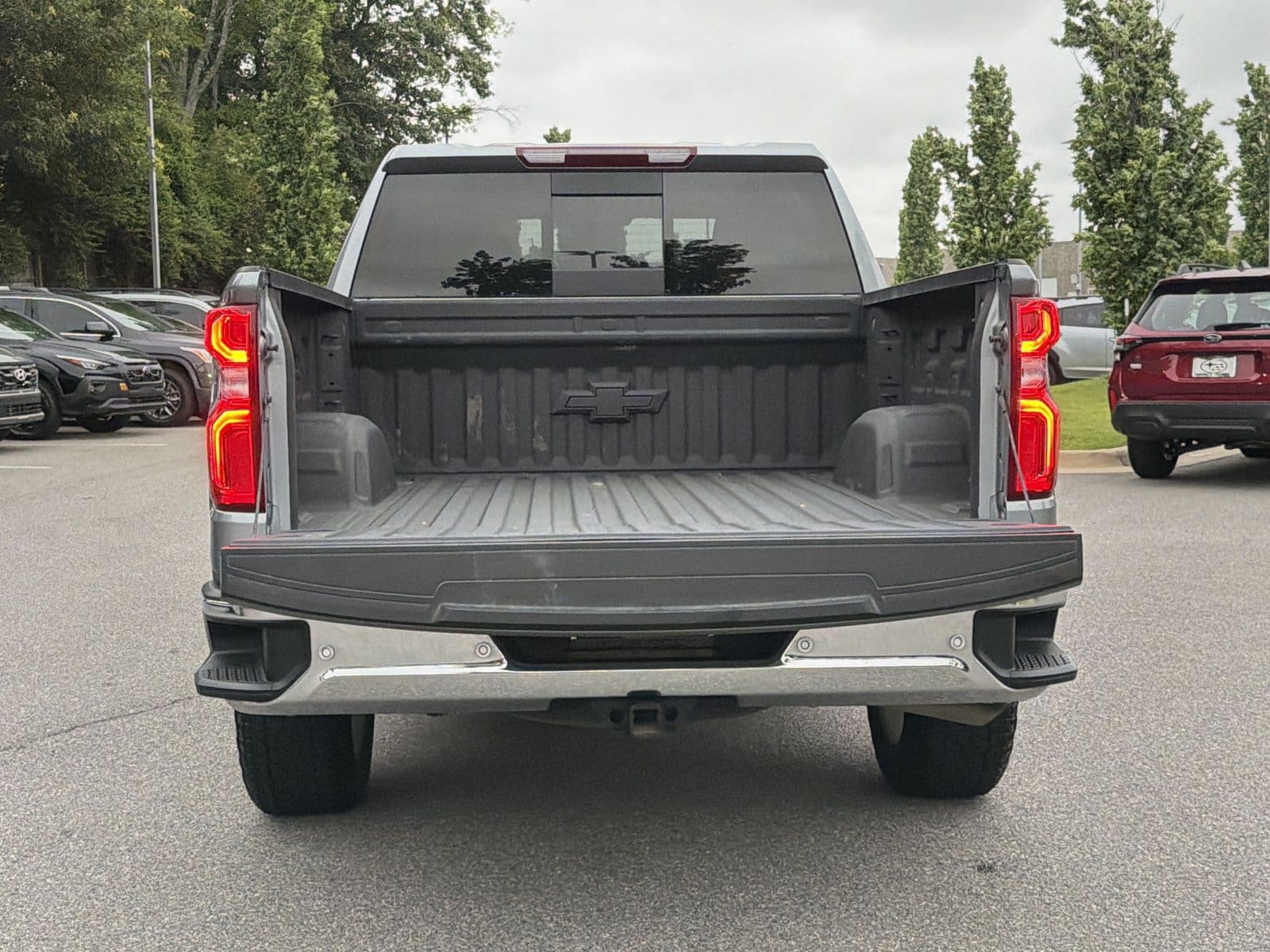 Used 2025 Chevrolet Silverado 1500 LTZ w/ LTZ Convenience Package II AWD/4WD image 13