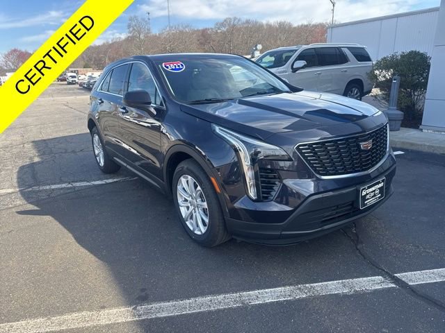 Used 2022 Cadillac XT4 Luxury AWD/4WD image 1