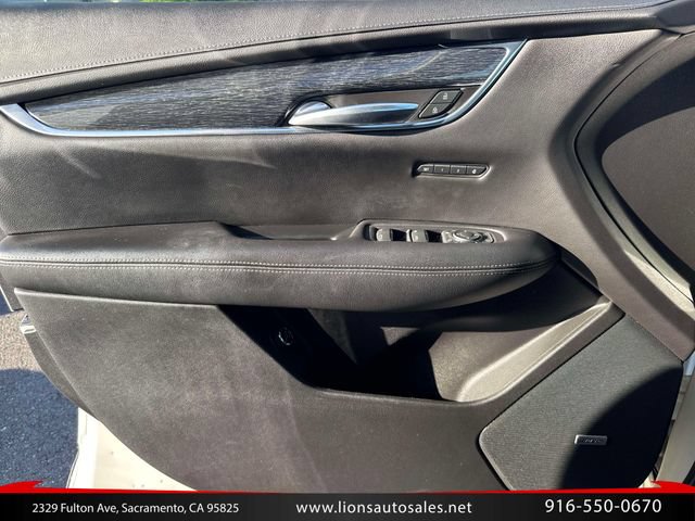 Used 2020 Cadillac XT5 Premium Luxury AWD/4WD image 20