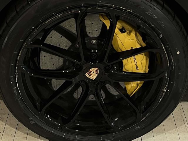 Certified 2026 Porsche Cayenne Turbo GT AWD/4WD image 12