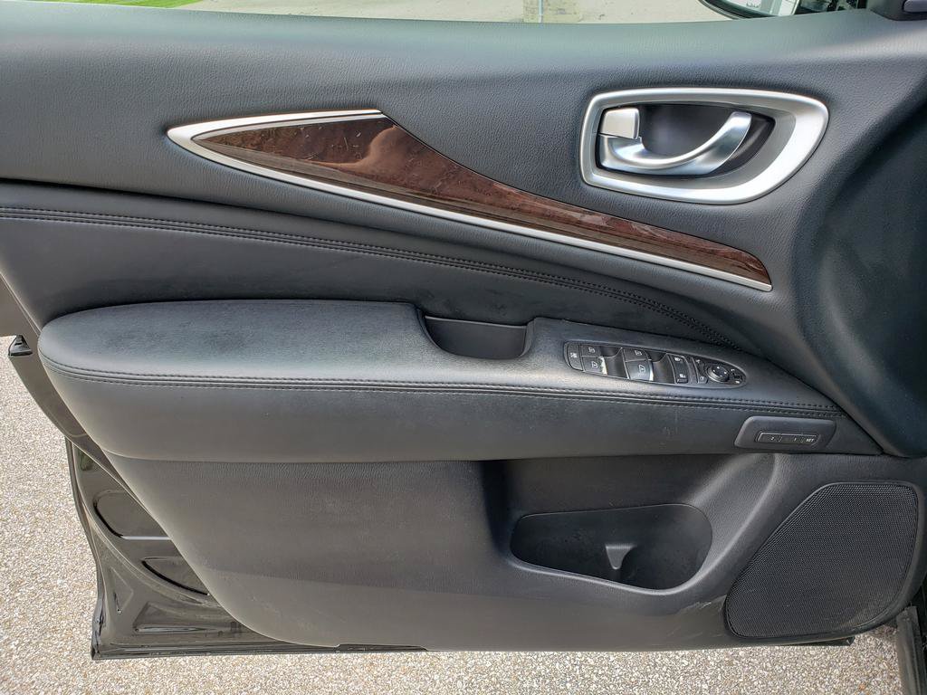 Used 2014 INFINITI QX60 Luxe w/ Deluxe Touring Package AWD/4WD image 9