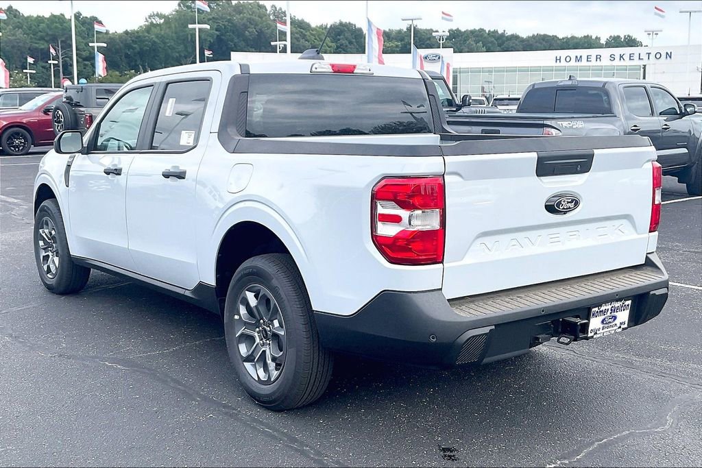 New 2025 Ford Maverick XLT w/ XLT Luxury Package image 3