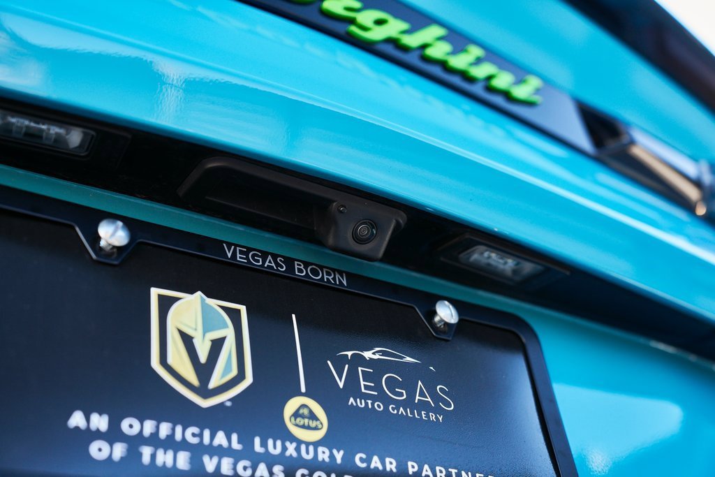 Used 2021 Lamborghini Urus image 11