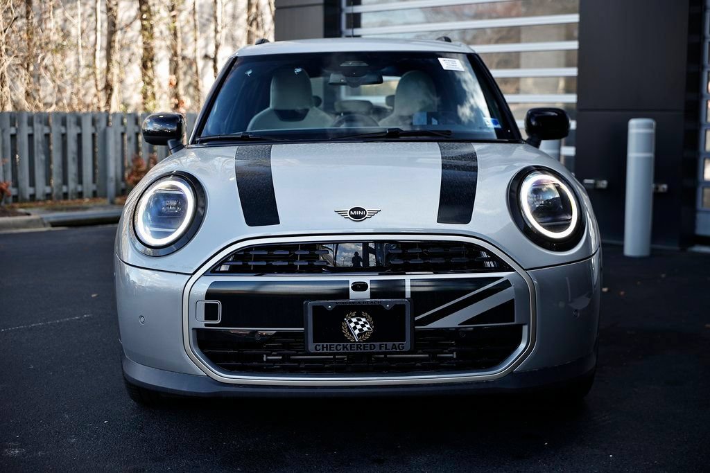 New 2026 MINI Cooper 4-Door Hardtop FWD image 13