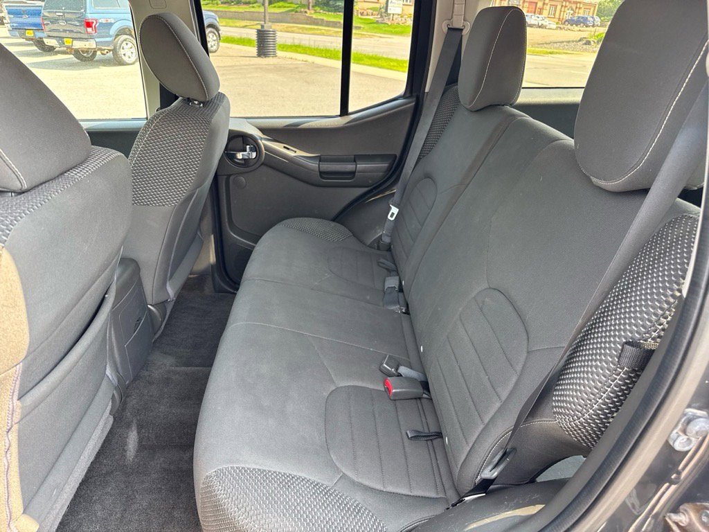 Used 2015 Nissan Xterra PRO-4X image 6