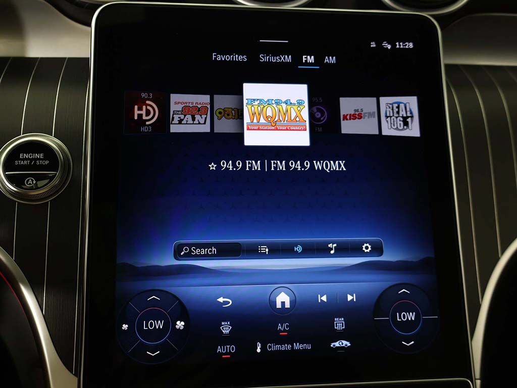 Used 2025 Mercedes-Benz GLC 300 4MATIC image 53