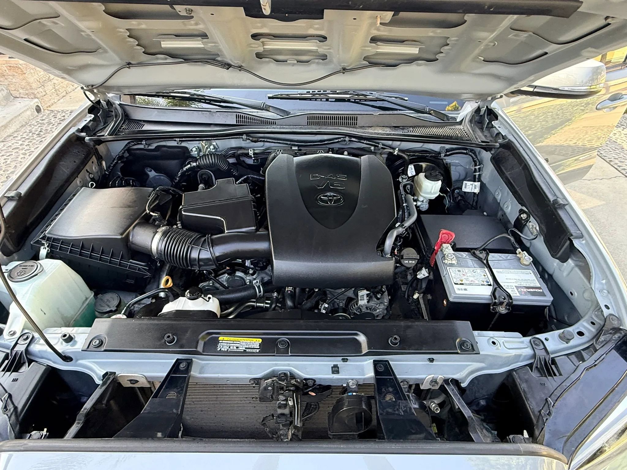 Used 2021 Toyota Tacoma TRD Sport w/ Technology Package image 28