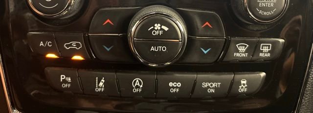 Used 2022 Jeep Grand Cherokee Laredo X RWD image 29