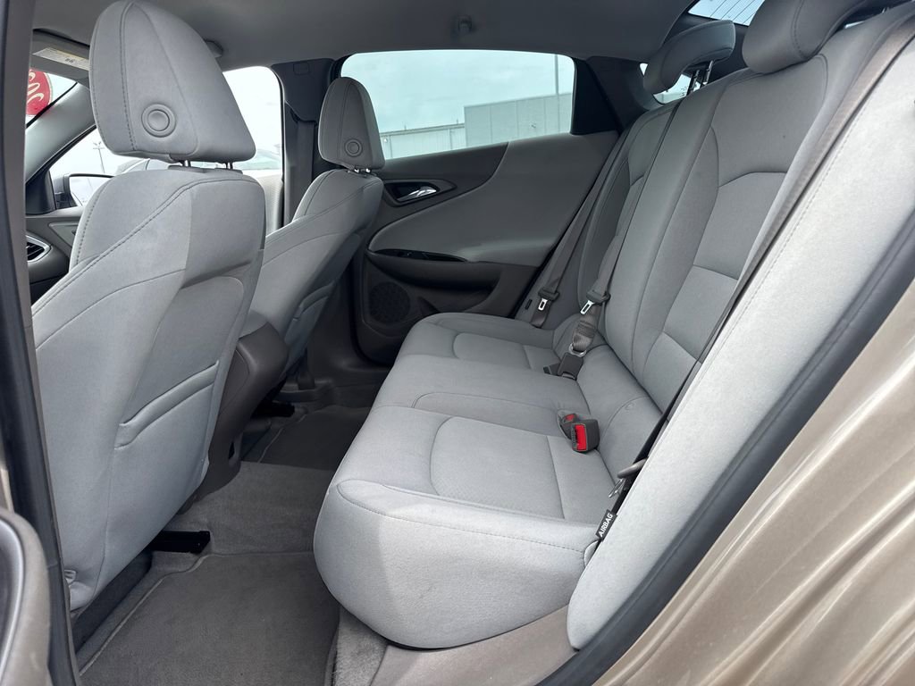 Used 2022 Chevrolet Malibu LS FWD image 13