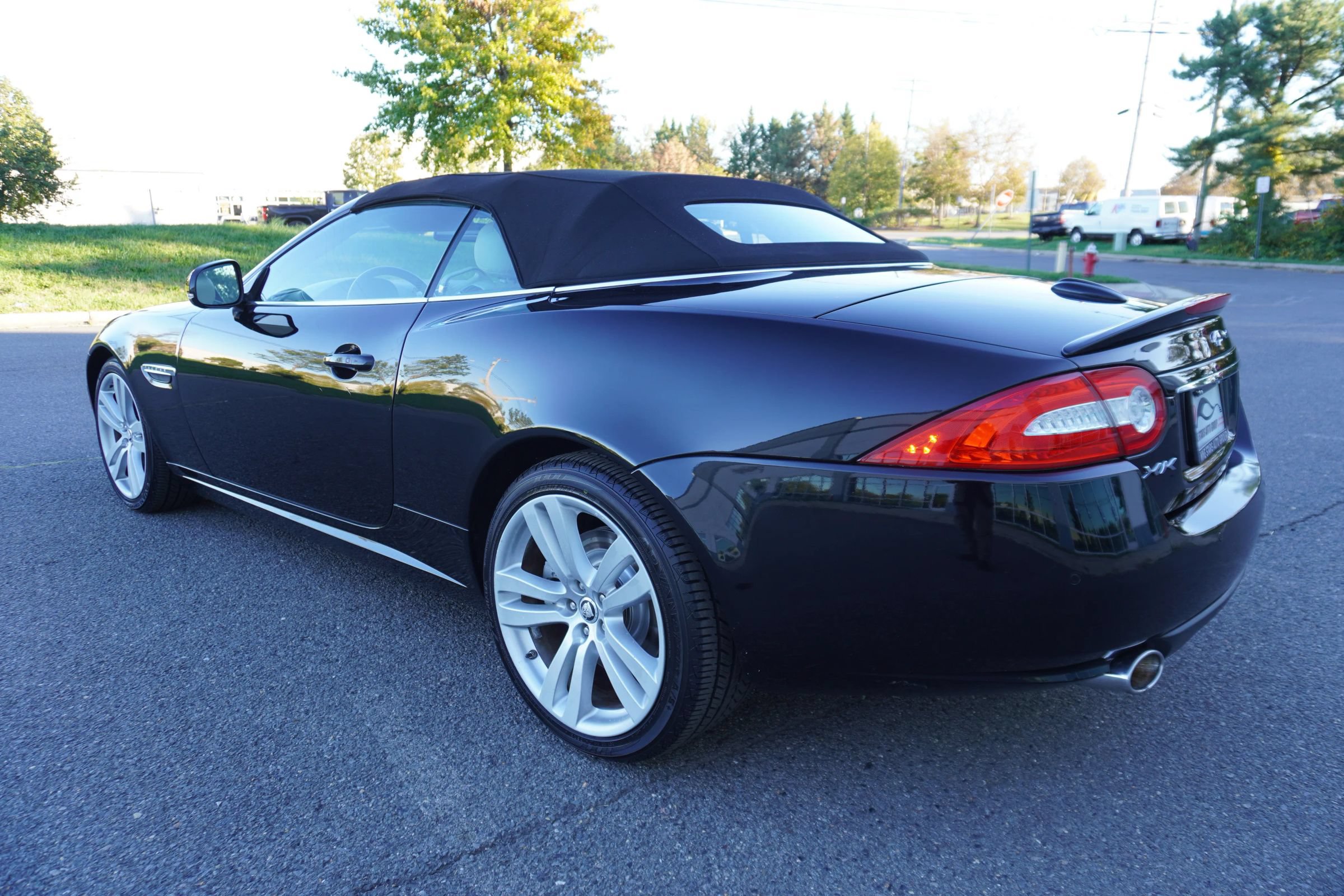 Used 2012 Jaguar XK Convertible RWD image 5