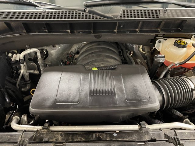 Used 2020 Chevrolet Silverado 1500 RST AWD/4WD image 23