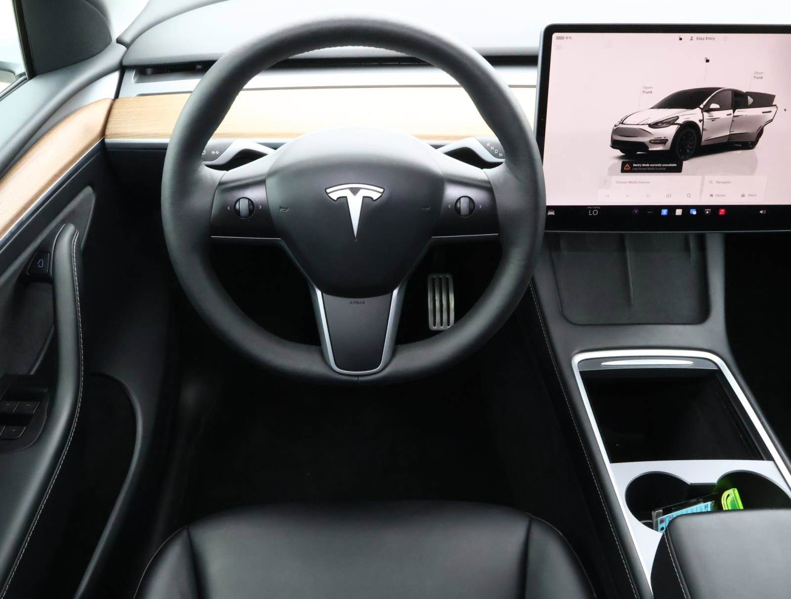 Used 2023 Tesla Model Y Performance image 10