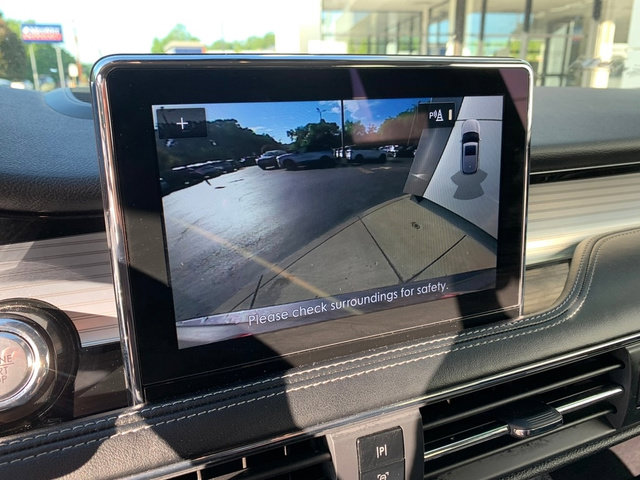 Certified 2022 Lincoln Corsair AWD w/ Equipment Group 101A image 30
