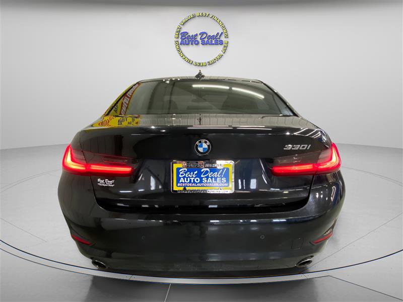 Used 2020 BMW 330i xDrive Sedan w/ Convenience Package image 4