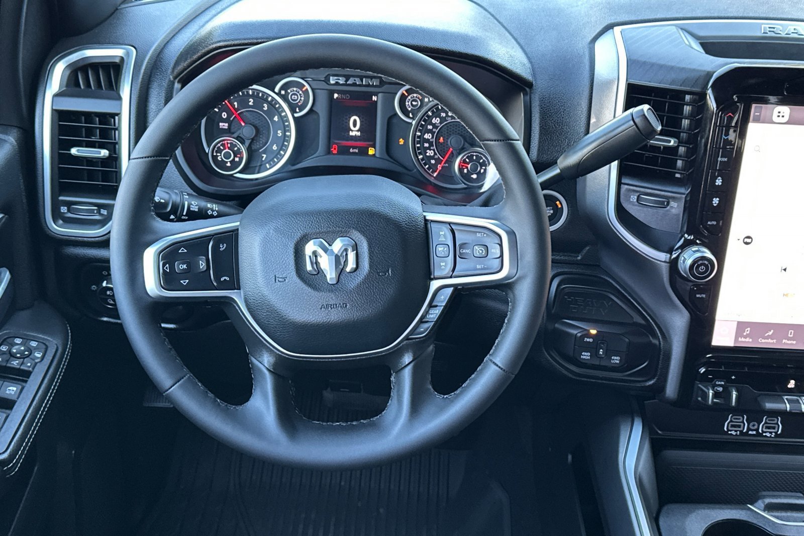 New 2026 RAM 2500 Big Horn AWD/4WD image 14