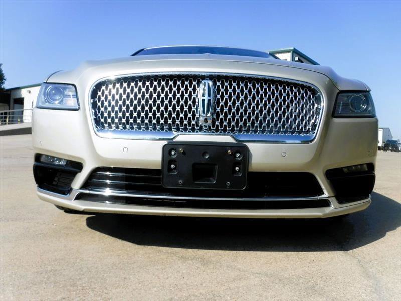 Used 2017 Lincoln Continental Reserve w/ Technology Package FWD image 12