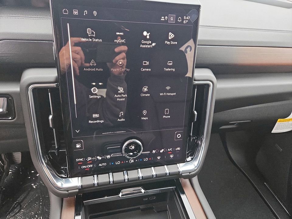 New 2026 GMC Yukon Denali w/ Denali Reserve Package image 23