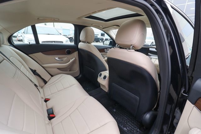 Used 2019 Mercedes-Benz C 300 4MATIC Sedan image 52