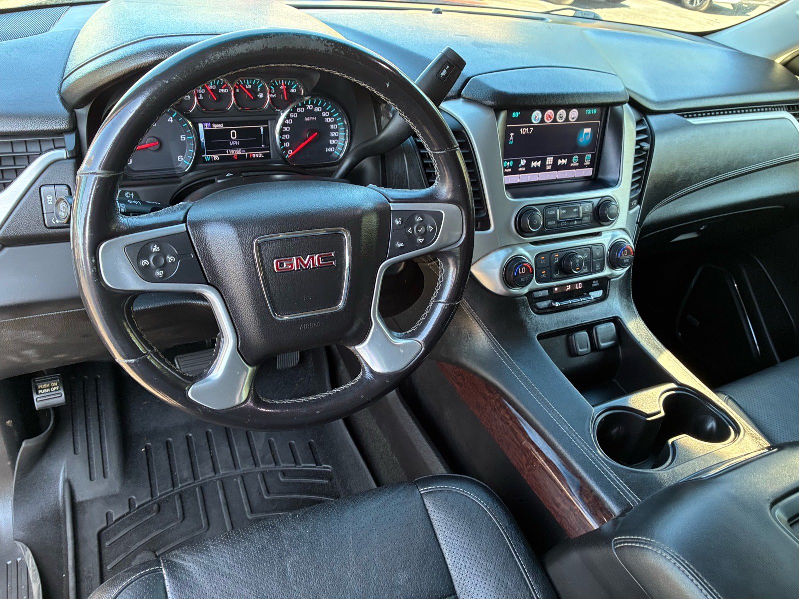 Used 2018 GMC Yukon SLE w/ Convenience Package RWD image 12