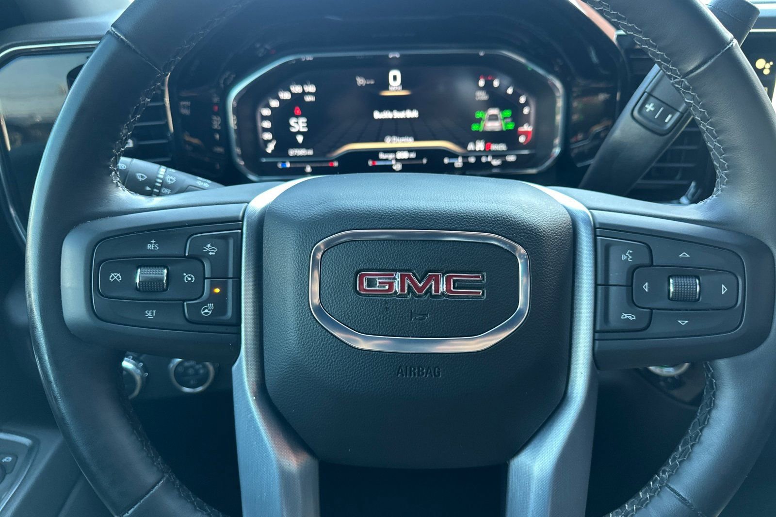 Used 2025 GMC Sierra 1500 Elevation image 35