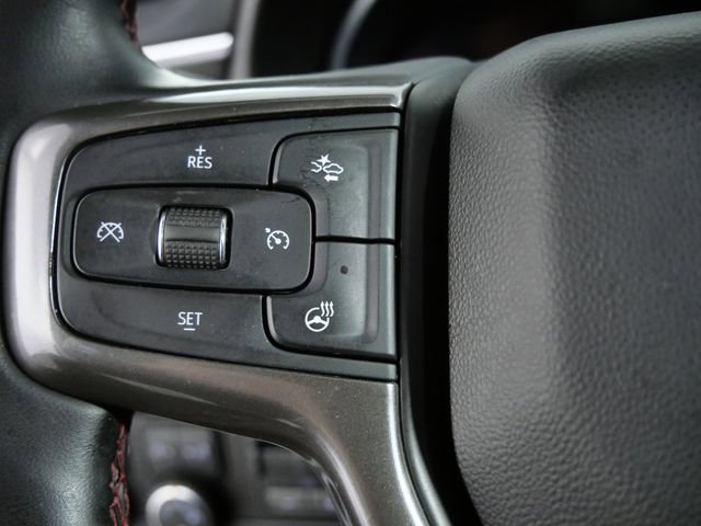 Used 2023 Chevrolet Suburban RST w/ Sport Performance Package AWD/4WD image 27