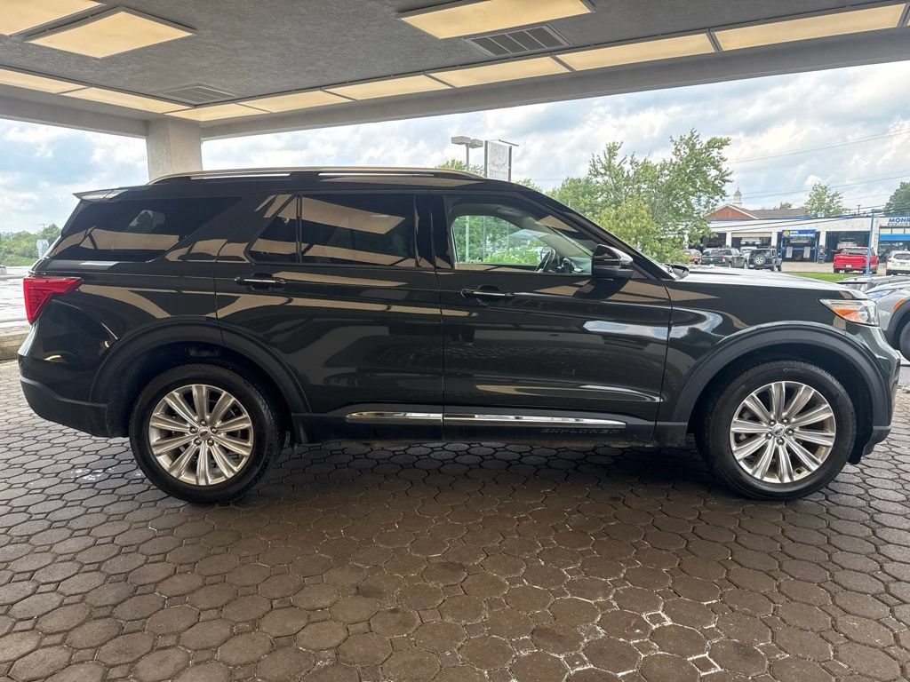 Used 2024 Ford Explorer Limited w/ Equipment Group 301A AWD/4WD image 5