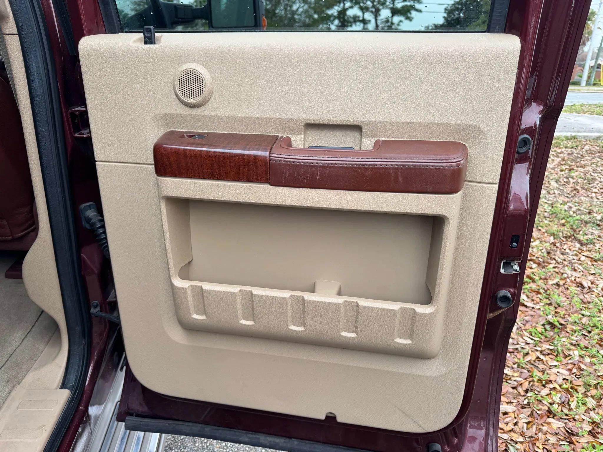 Used 2012 Ford F250 King Ranch image 25