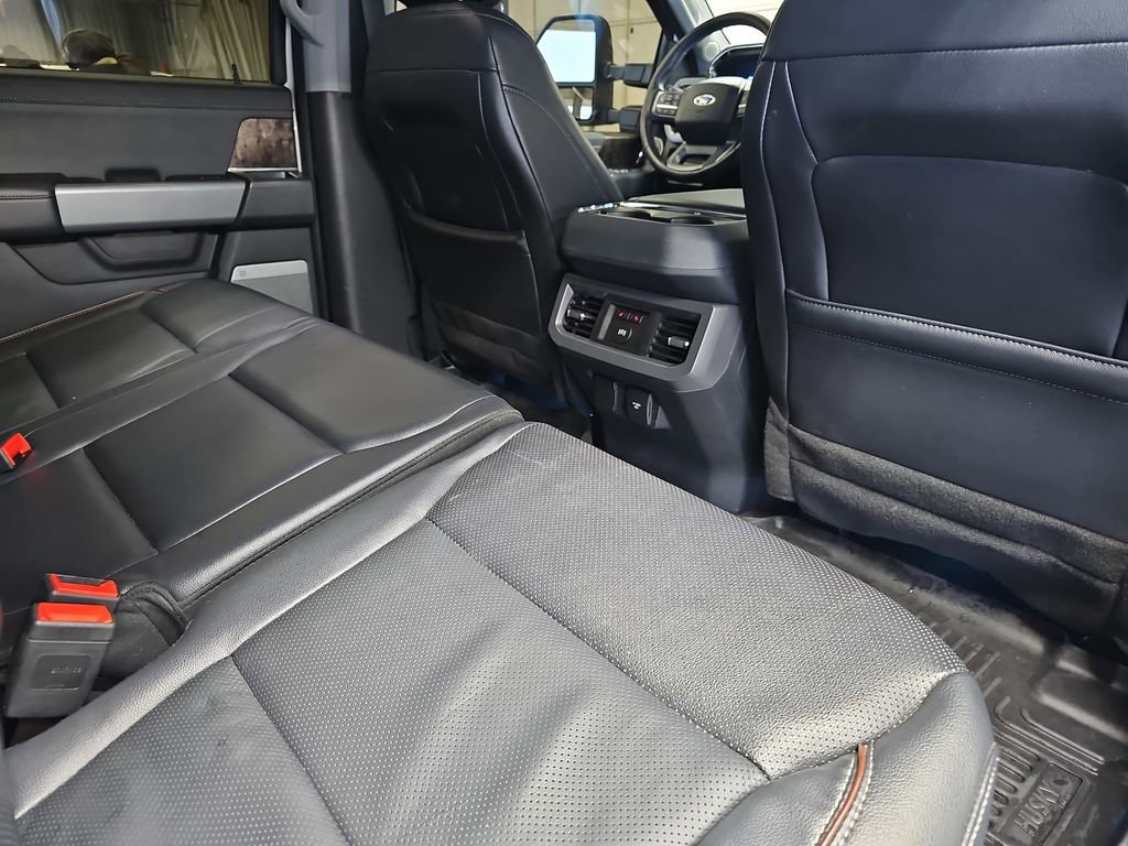 Used 2024 Ford F250 Lariat w/ Lariat Ultimate Package image 11
