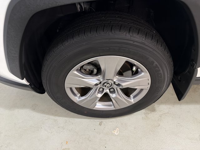Used 2024 Toyota RAV4 XLE w/ Convenience Package FWD image 11
