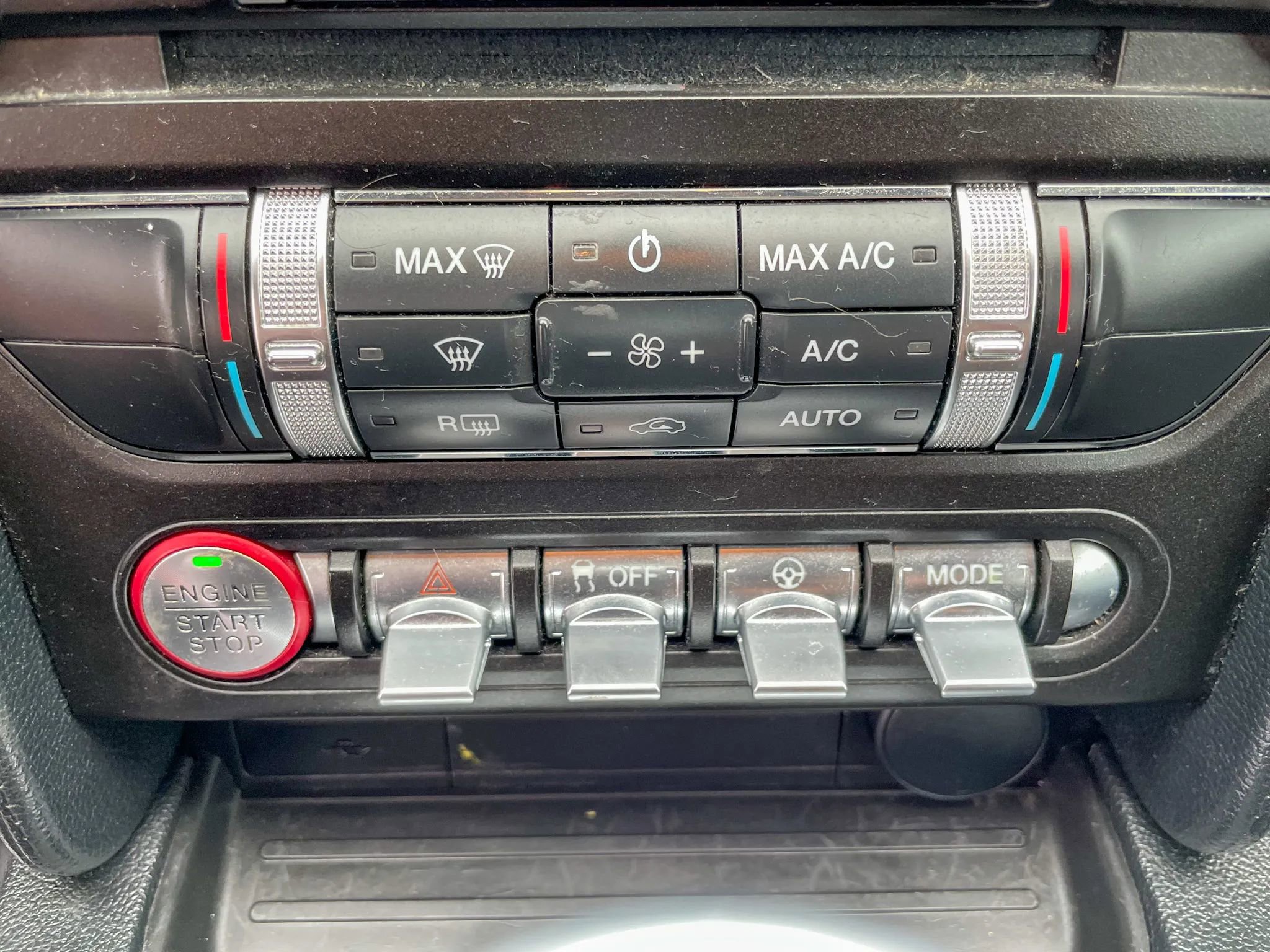 Used 2018 Ford Mustang Coupe w/ Ecoboost Performance Package image 25