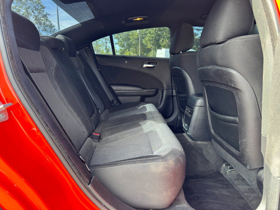 Used 2016 Dodge Charger R/T w/ Blacktop Package RWD image 17