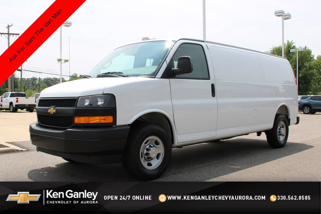 New 2026 Chevrolet Express 2500 Extended w/ Driver Convenience Package RWD image 5
