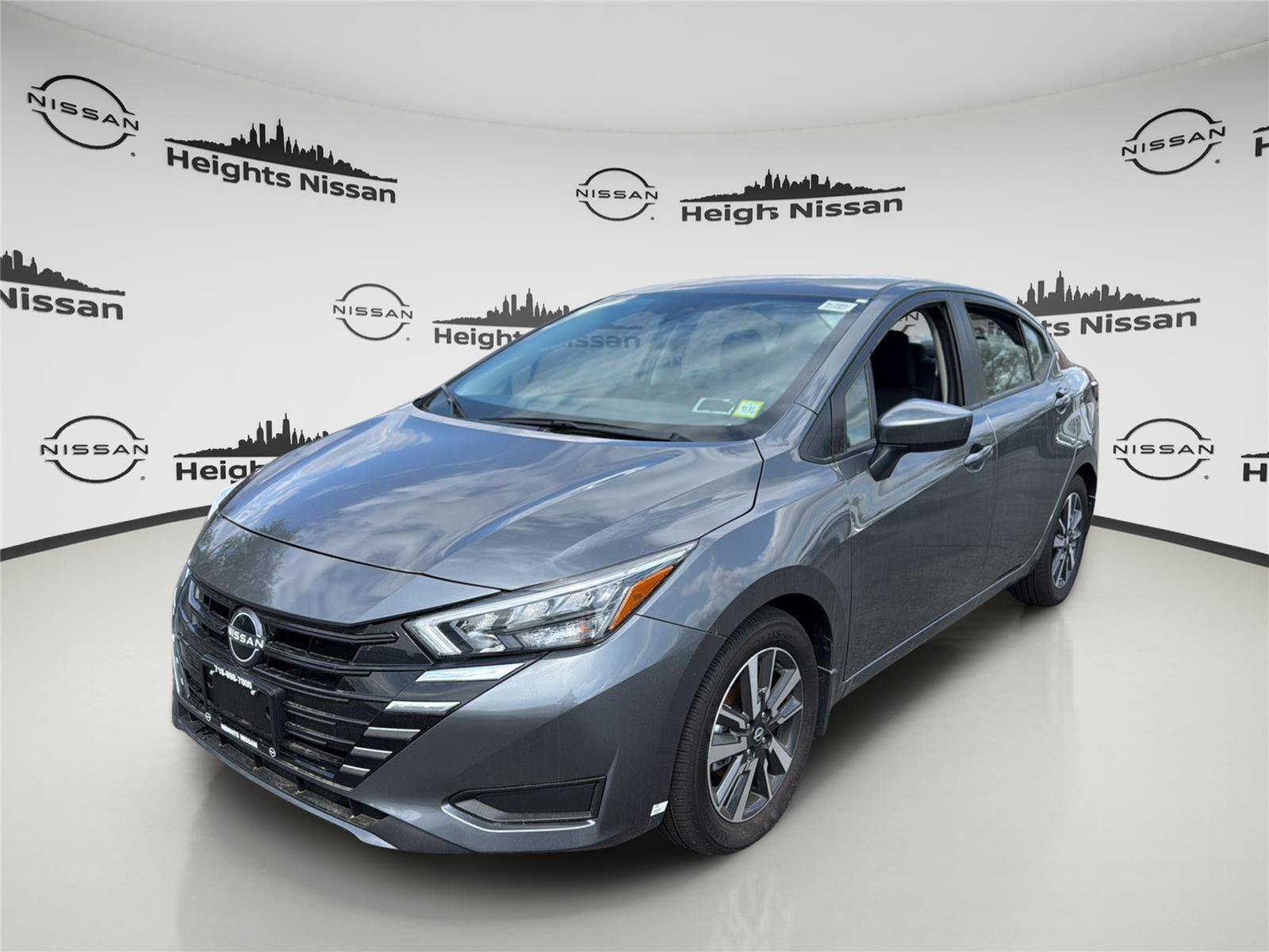 Used 2025 Nissan Versa SV w/ Trunk Package image 1