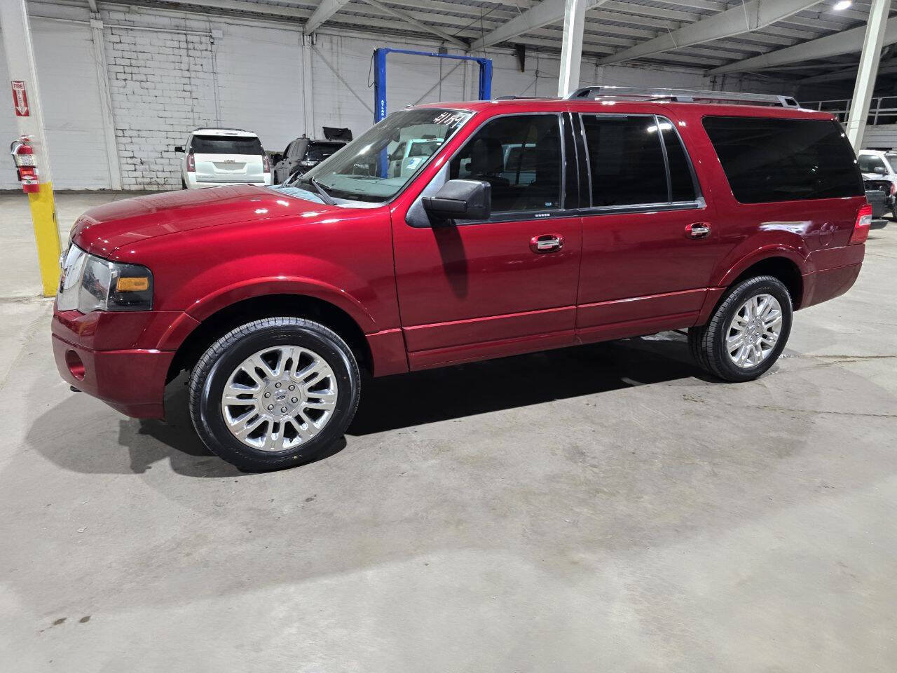 Used 2014 Ford Expedition EL Limited w/ Equipment Group 301A AWD/4WD image 3