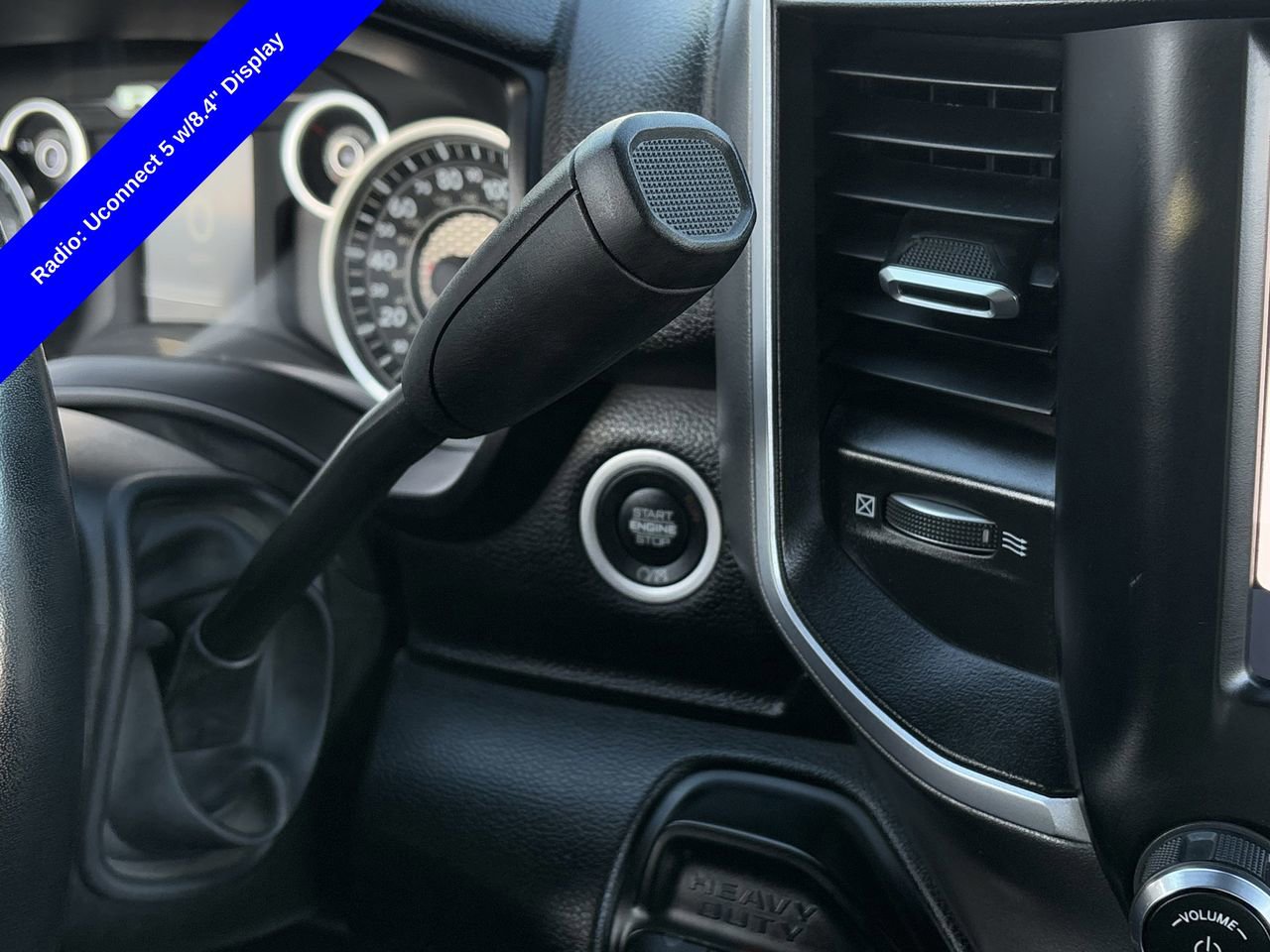 Used 2024 RAM 3500 Big Horn image 24