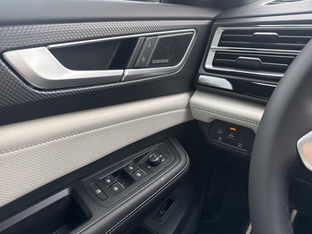 New 2026 Volkswagen Atlas Cross Sport SEL Premium R-Line image 18