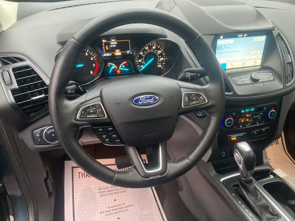 Used 2019 Ford Escape SEL image 18