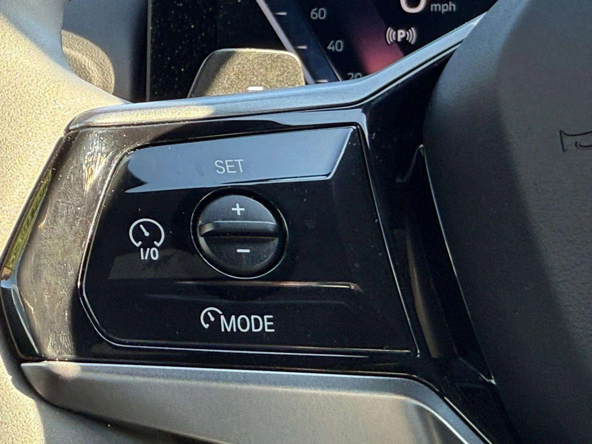 Used 2024 BMW 530i xDrive w/ Premium Package image 47