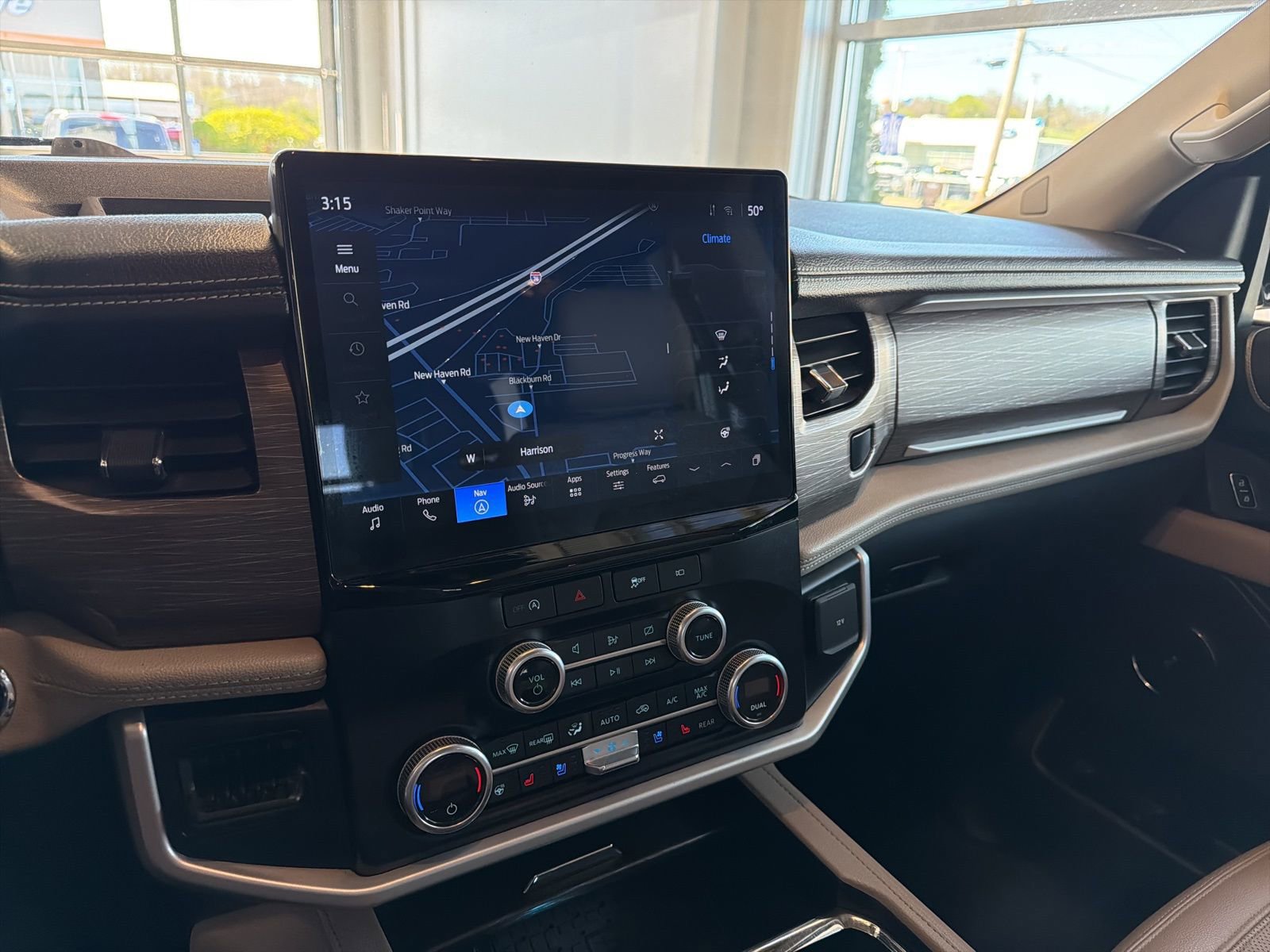 Used 2024 Ford Expedition Max Limited AWD/4WD image 30