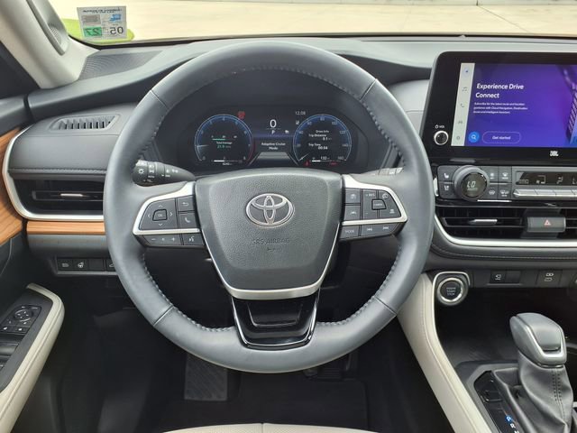 Used 2025 Toyota Grand Highlander FWD image 25