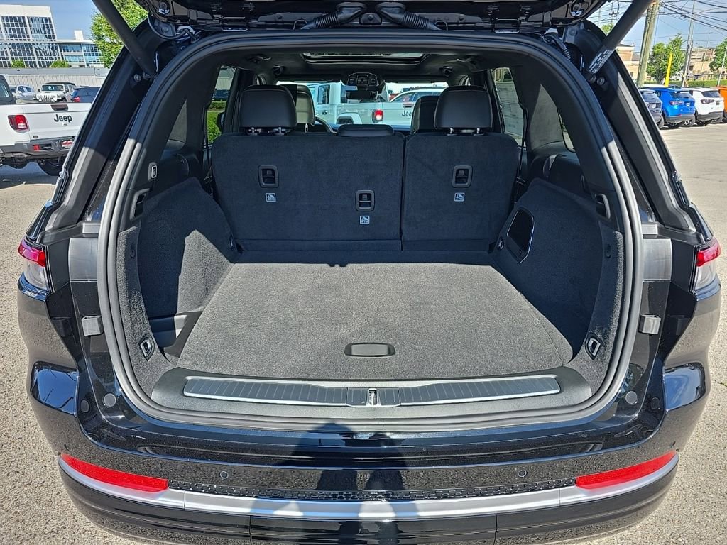 New 2026 Jeep Grand Cherokee Summit AWD/4WD image 21
