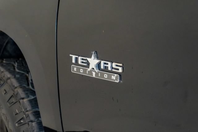 Used 2019 Chevrolet Silverado 1500 LT w/ Texas Edition RWD image 58