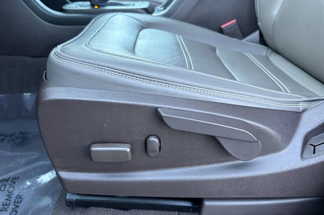 Used 2021 GMC Canyon Denali image 13