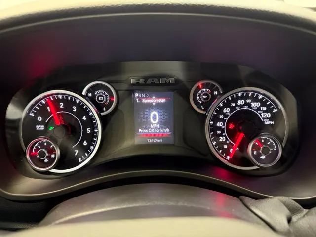Used 2025 RAM 2500 Big Horn AWD/4WD image 6