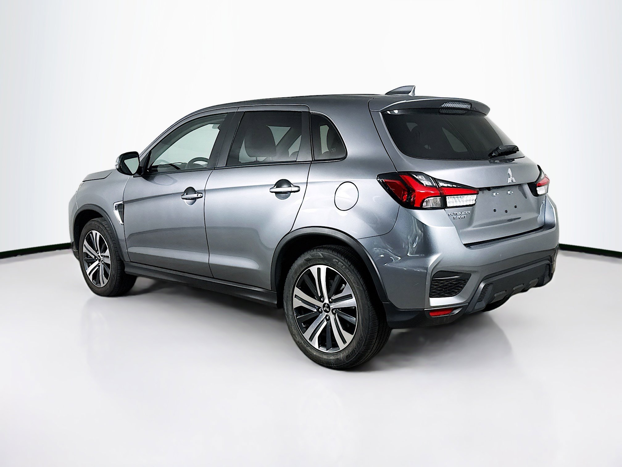 Used 2024 Mitsubishi Outlander Sport SE AWD/4WD image 29
