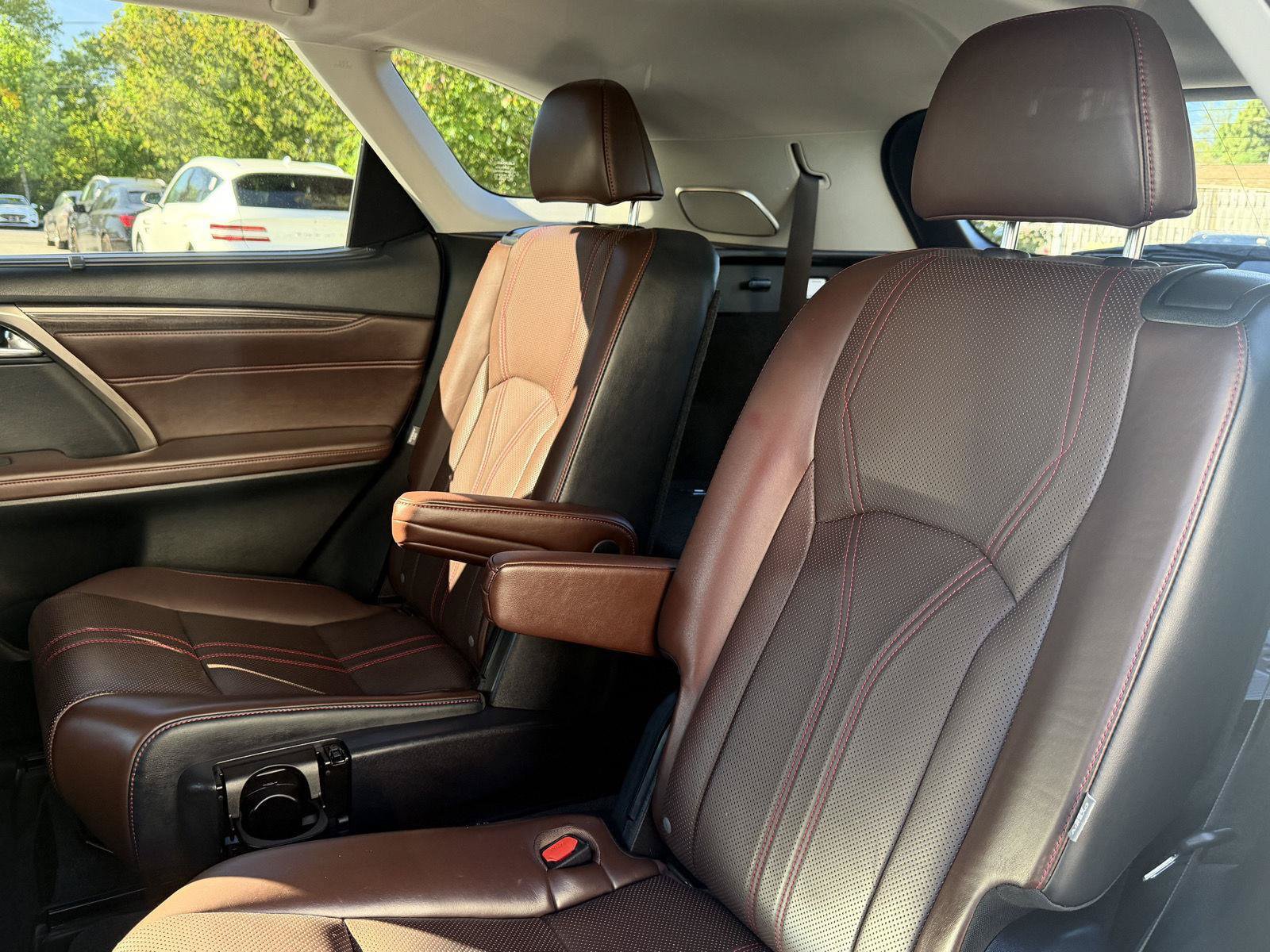 Used 2019 Lexus RX 450hL Luxury w/ Accessory Package AWD/4WD image 35