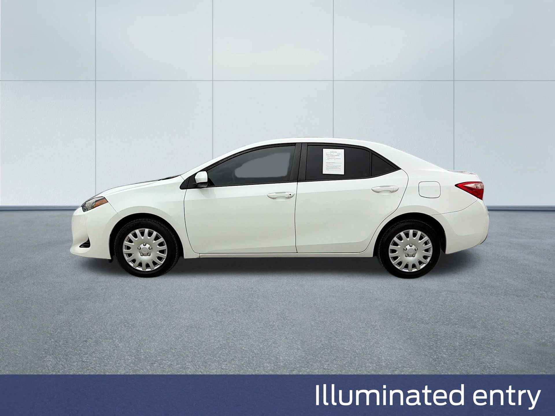 Used 2019 Toyota Corolla LE w/ Carpet Mat Package (TMS) image 10