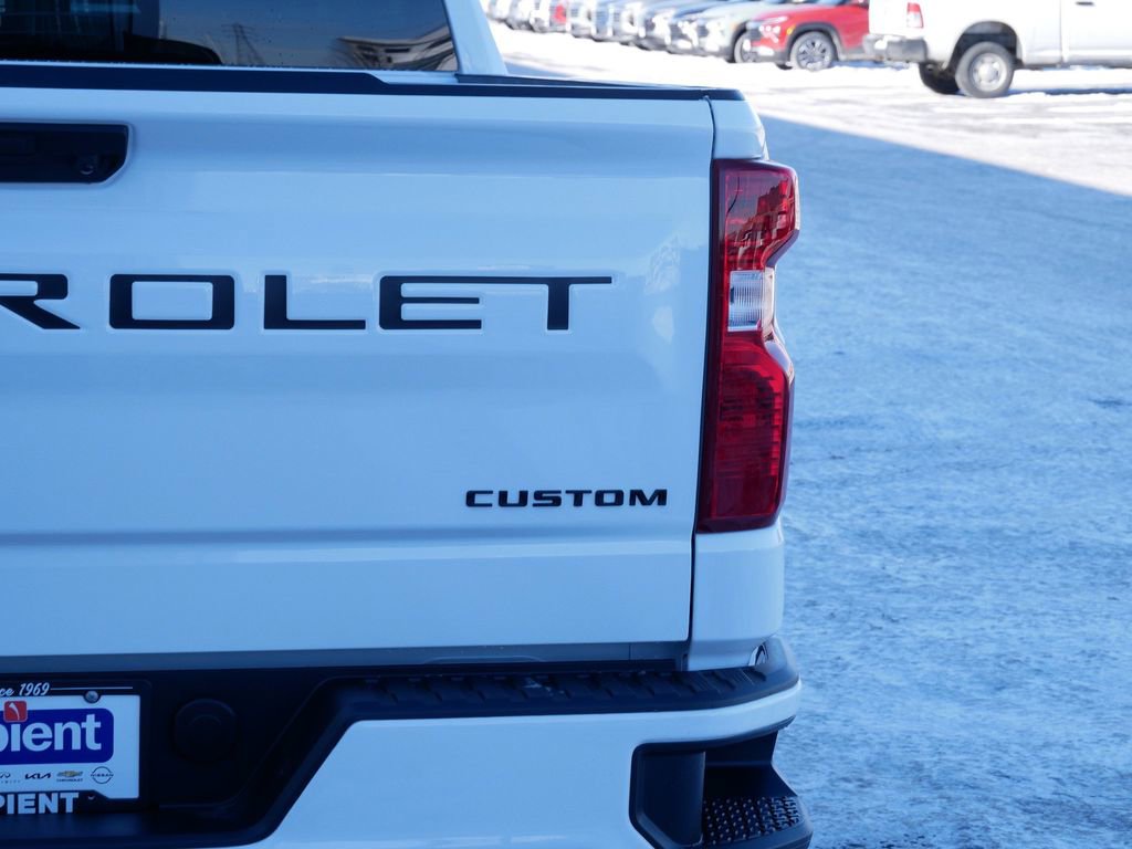 New 2026 Chevrolet Silverado 1500 Custom w/ Turbomax Blackout Package AWD/4WD image 7