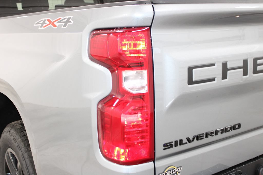 New 2026 Chevrolet Silverado 1500 Custom w/ Turbomax Blackout Package AWD/4WD image 18